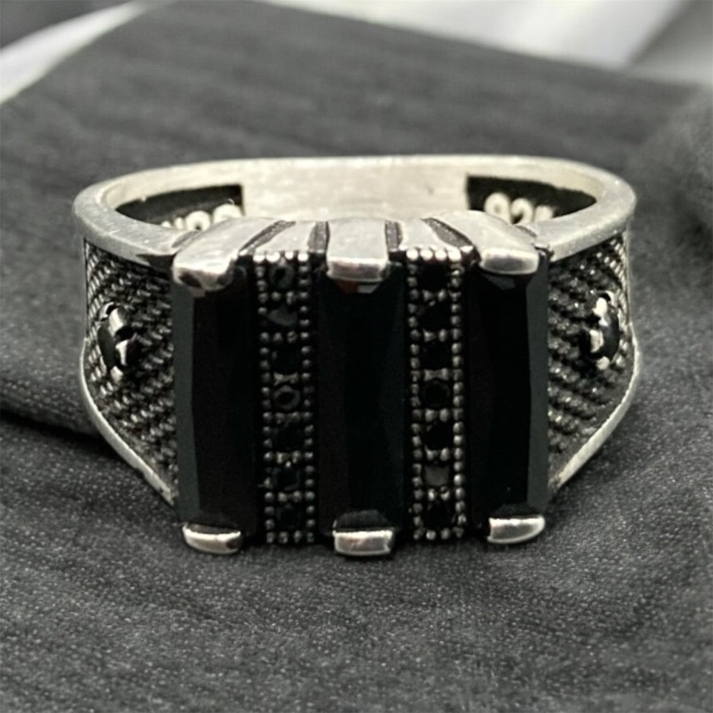 Bague Argent Massif Artisanale Onyx Zircon Homme-Élégance & Homme silverixshops