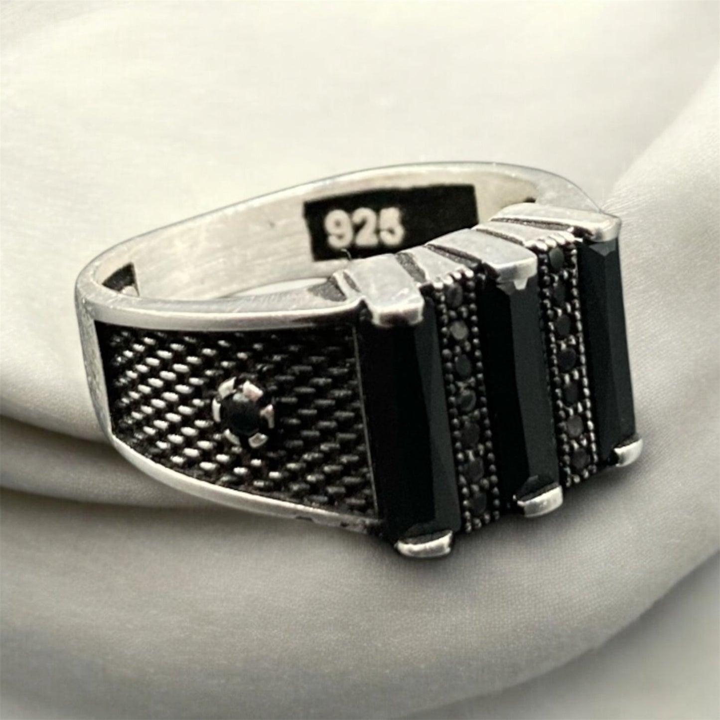 Bague Argent Massif Artisanale Onyx Zircon Homme-Élégance & Homme silverixshops