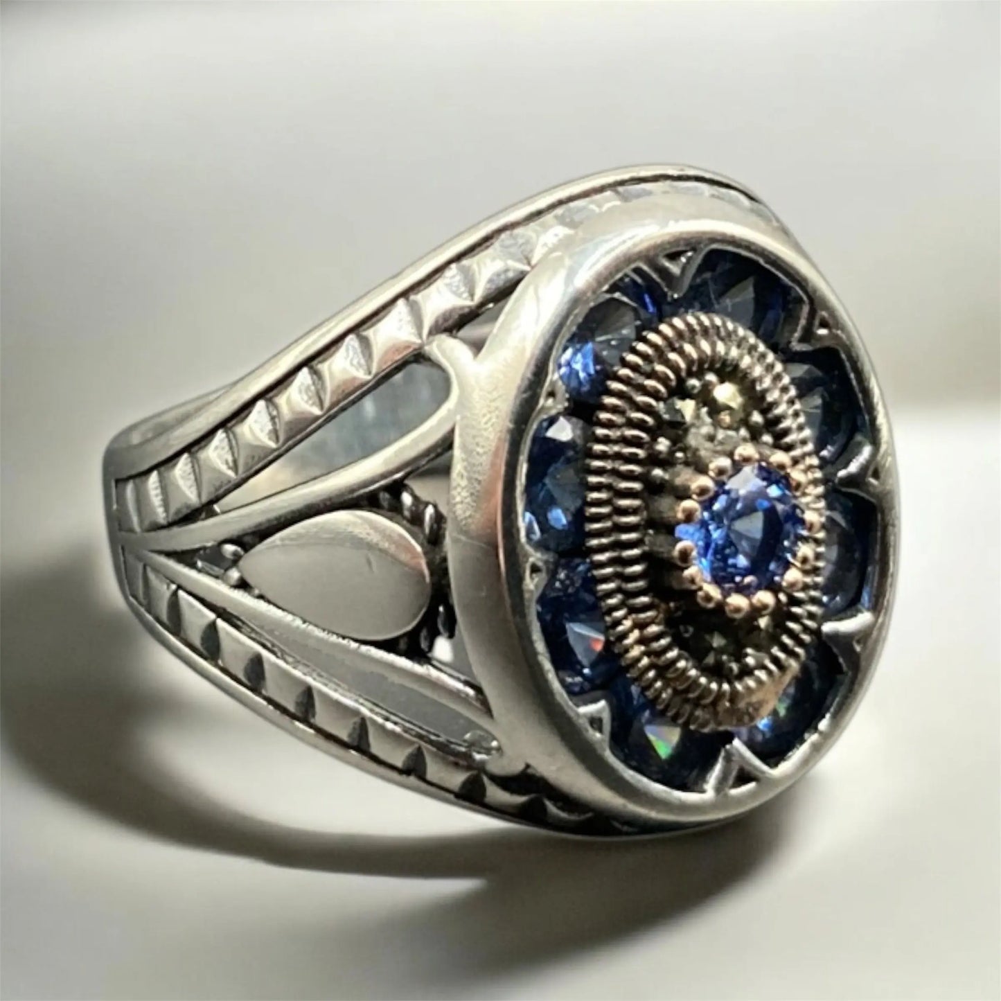 Chevalière Argent Onyx Bleu – Élégance et Distinction silverixshops