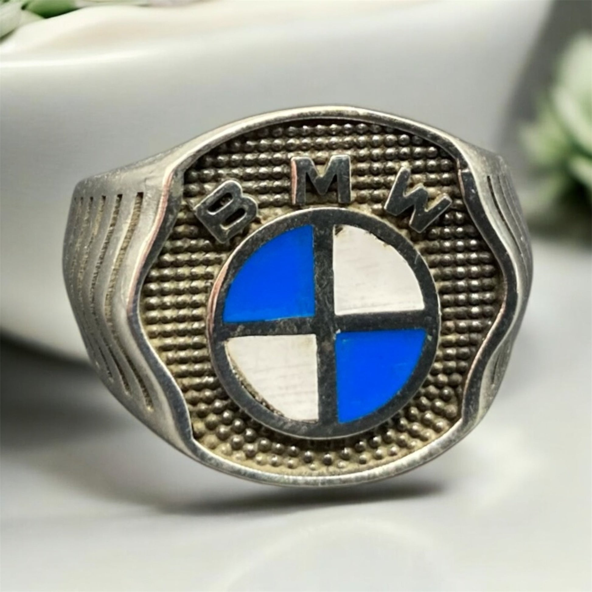 Bague Artisanale Argent Massif Design BMW | Élégance et Performance silverixshops