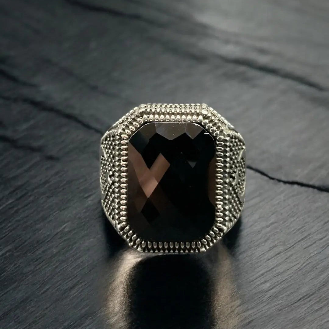 Chevalière en Argent Massif avec Onyx – Design Lune & Étoile silverixshops